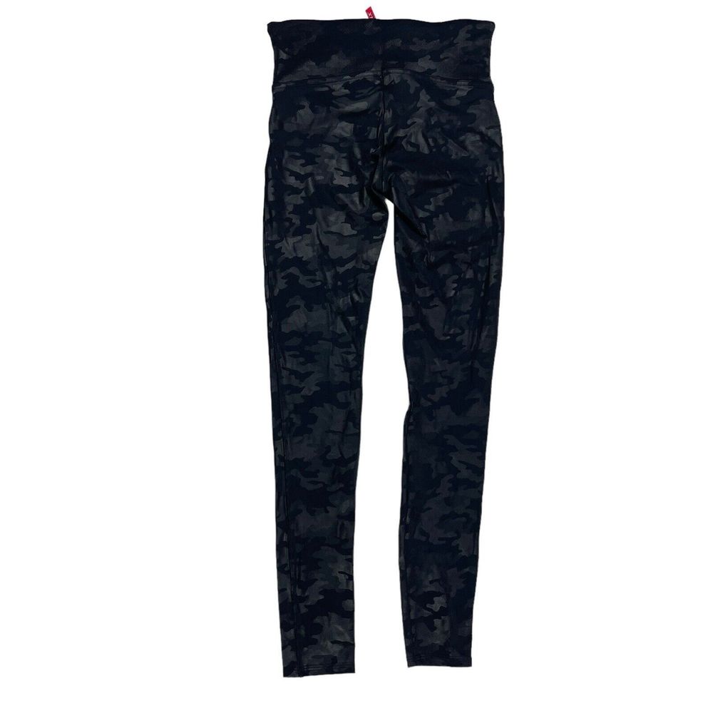 SPANX Black Camo Leggings Women‎ Medium Compression Athletic Camouflage